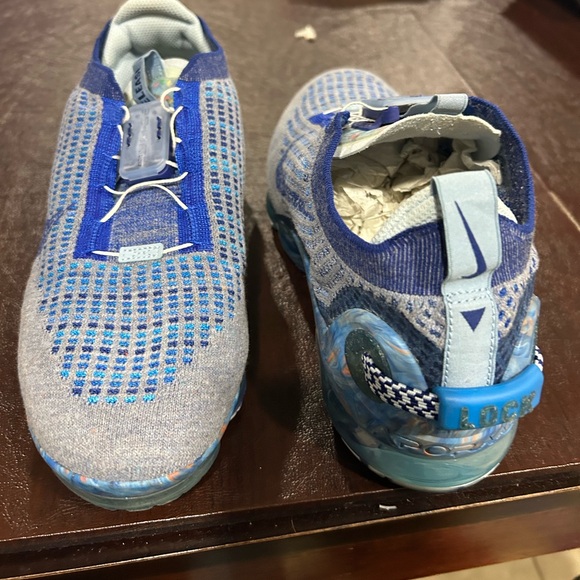 Nike men’s Sneakers in Blue and Gray. Fly knit! - Picture 9 of 9